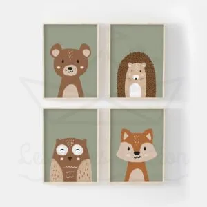 Décoration Murale Enfant – Lot de 4 Affiches Forêt Beauté Nature (Ours, Hibou, Renard, Hérisson)