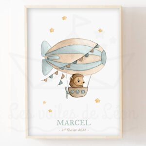 Affiche Enfant Lionceau en Dirigeable Aquarelle Personnalisée – Prénom & Date